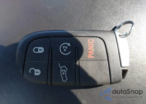 2020 Jeep Grand Cherokee Overland 4X4 from USA, damaged, VIN 1C4RJFCG4LC136022